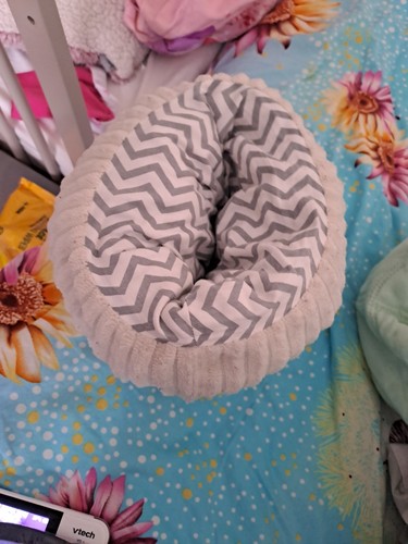 Comfy nursing arm pillow - nursing,
