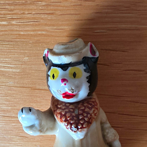 Wade whimsies mrs fluffy cat - mrs,