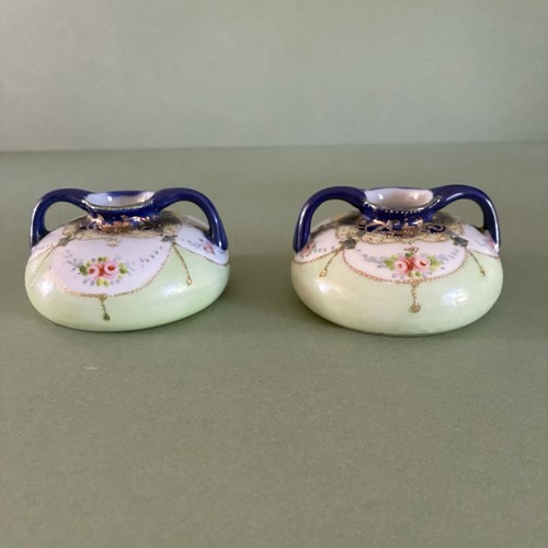 1899 1904 pair vases - of, l