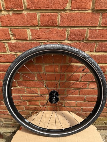 Giant entour spec - spec, front