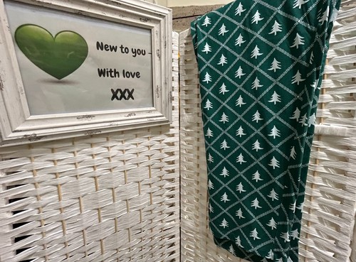 Lovely festive green christmas - lovely,