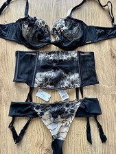 BNWT Boux Avenue size 8