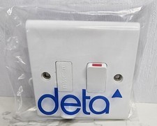 Deta S1374 13A Switched Fused