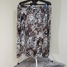 Damart Ladies lined Skirt.