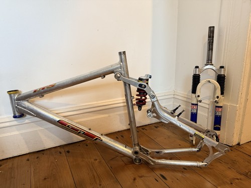 Lts frame with rock - lts,