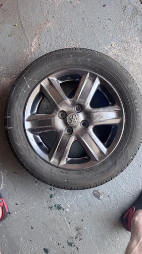 Toyota yaris cross alloy - cross, wheel