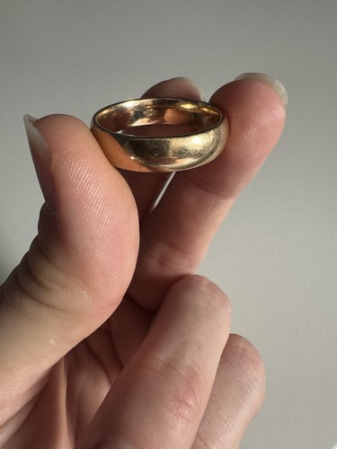 9ct solid gold - solid, ring
