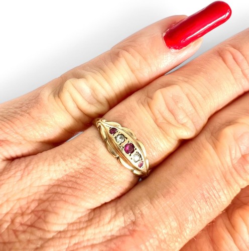 Vintage 1972 9ct - , ruby