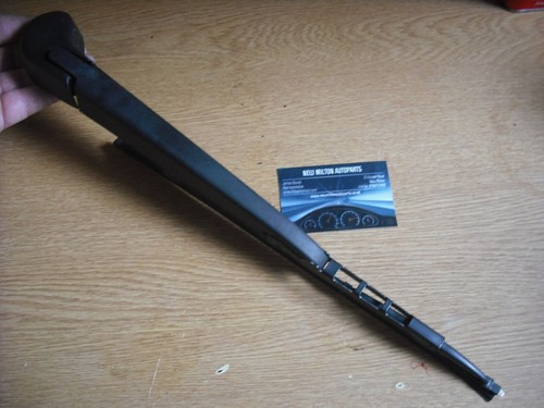 Genuine ford focus mk2 - a, hatch