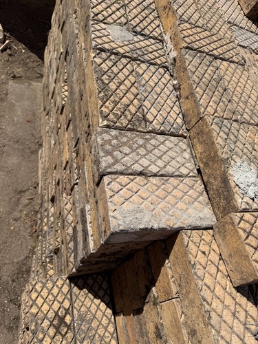 1675 victorian diamond pavers - victorian,