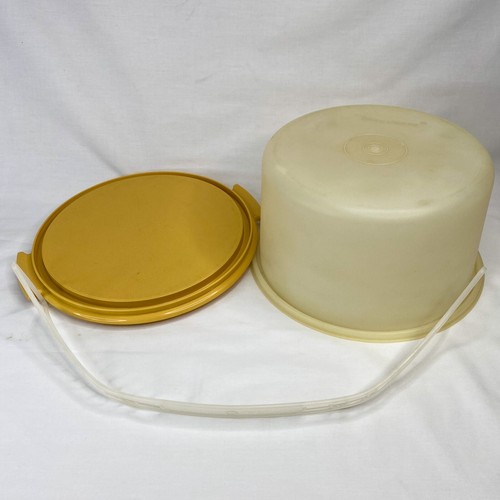 Vintage tupperware round cake - tupperware,