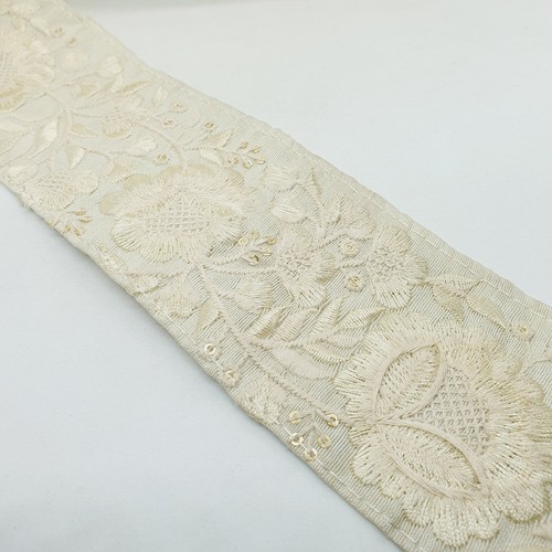 5cm cream indian flower - cream,