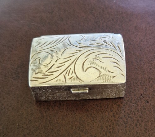 Sterling silver vintage pill - silver,