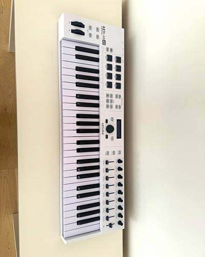 Arturia keylab essential - essential, 49