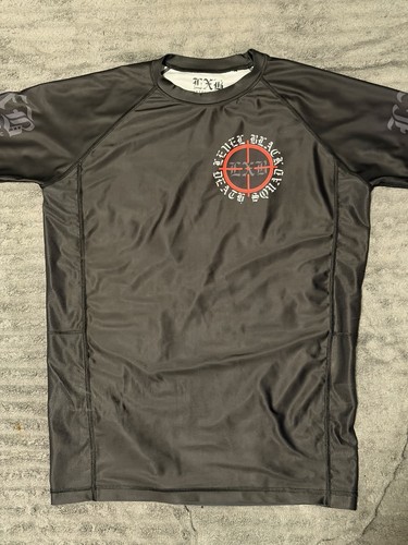 Level black rash guard - level,
