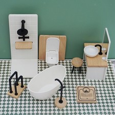 1:12 Scale Dollhouse Bathroom