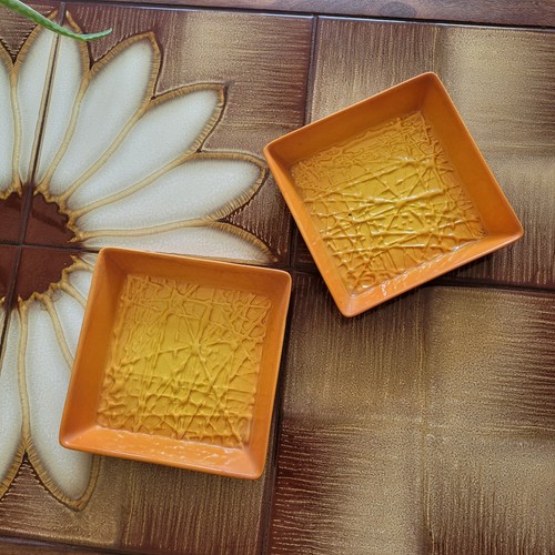 Pair orange yellow - yellow,