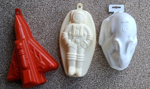Vintage plastic - 3, x