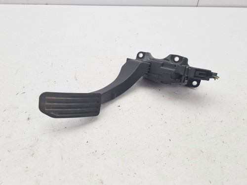Volvo s60 v60 - 2015, accelerator