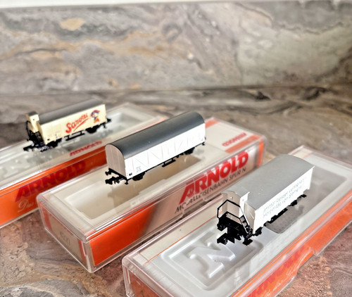 Arnold gauge freight wagons - gauge,