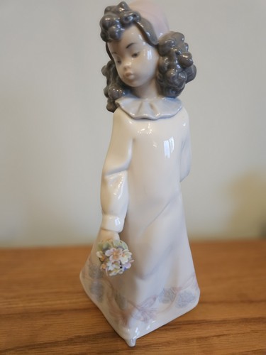 Lladro pretty posies 1984 - lladro,