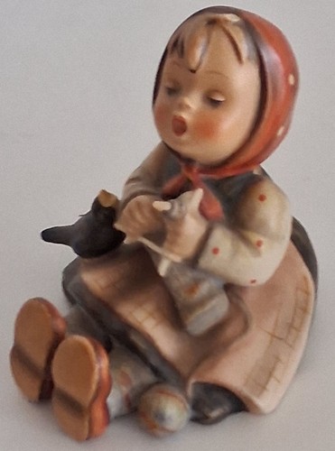 Goebel hummel figurine titled - figurine,
