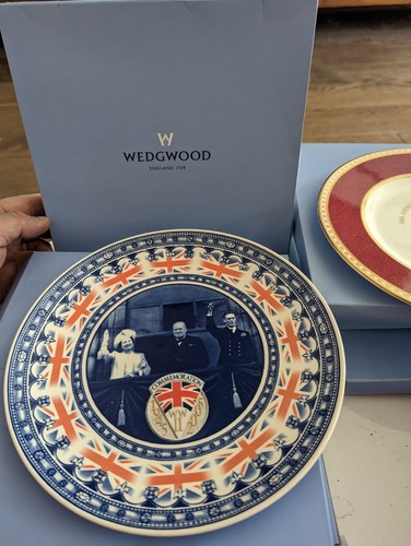 Wedgwood day royal family - ve,