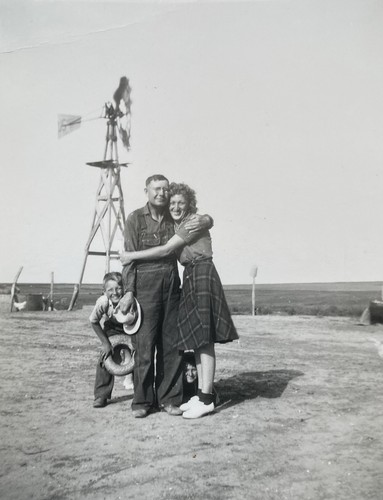 Windmill wind engine pump - &,