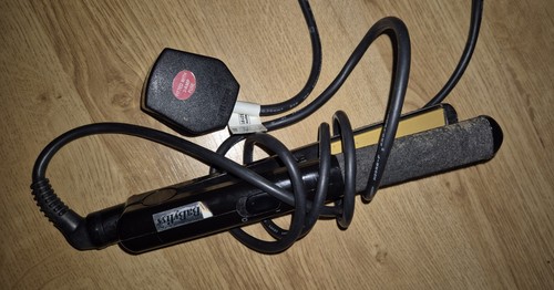 Babyliss hair straightener - hair,