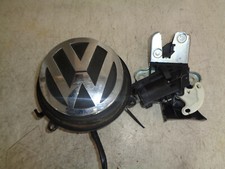 VW VOLKSWAGEN PASSAT B6 2007 REAR BOOT HANDLE + BOOT LOCK MECHANISM 1K0827469E