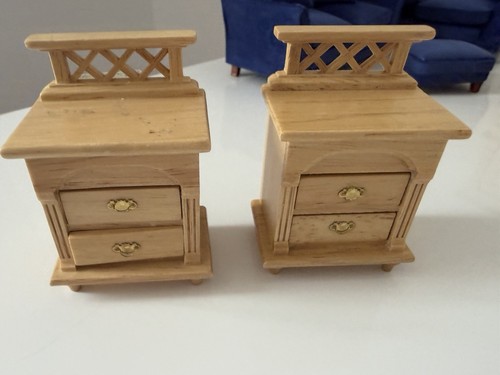 Dolls house emporium - dolls, x
