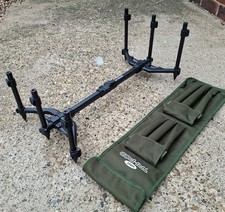 NGT 3 Rod Pod Carp Fishing