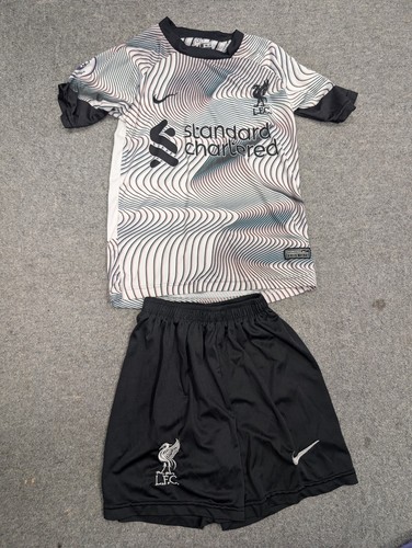 Liverpool 2022 away - fc, 2022-23