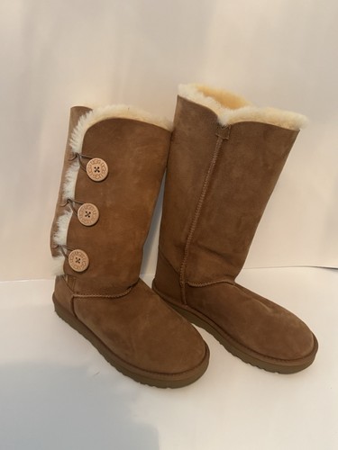 Ugg bailey button triplet - triplet, ii