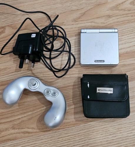Nintendo game boy - nintendo, advance