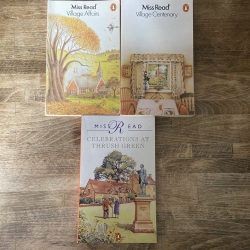 Set miss read penguin - miss,