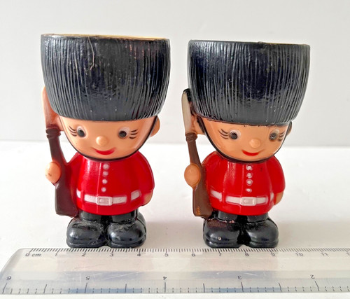 London soldiers egg cups - egg,