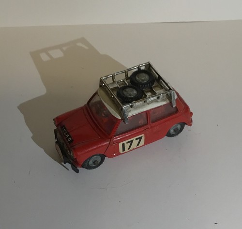 Corgi 339 bmc - cooper, s