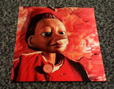 THE ADVENTURES OF PINOCCHIO HOLOGRAM PICTURE CARD COLLECTABLE 12CM x 12CM