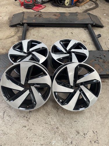 Genuine volkswagen golf - golf, 18