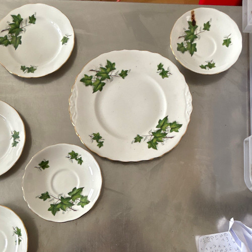 Vintage colclough ivy leaf - colclough,