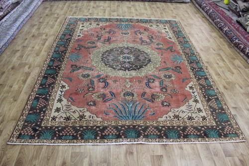 Antique oriental khoy carpet - khoy,
