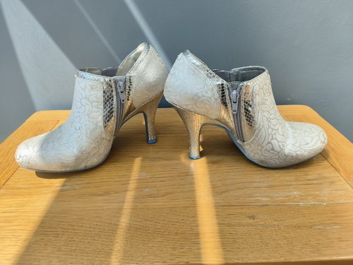 Rare ruby shoo electra - ruby, uk