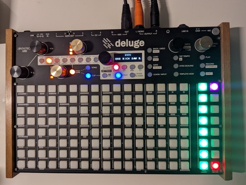Synthstrom deluge oled - synthstrom,