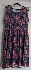 Carolina Dress Room Size 2