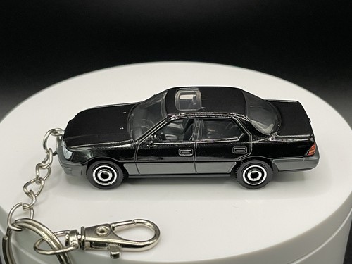 Lexus 400 keyring - lexus,