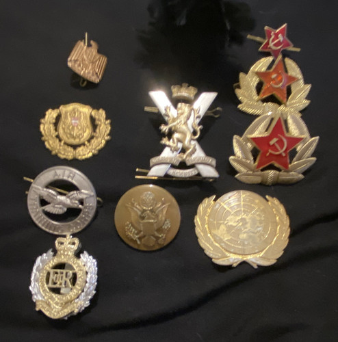 Mixed lot military metal - military,