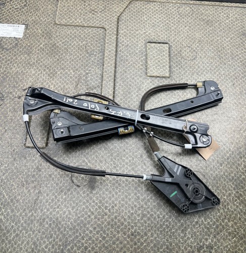 Volkswagen polo 2011 front - 2011,