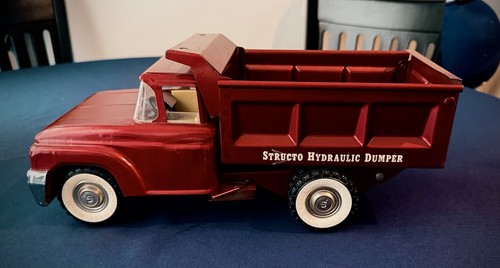 Vintage structo hydraulic - structo,