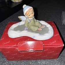 Goebel Figure Nina And Marco Angel sitting on snow - 7.5 Cm With Box